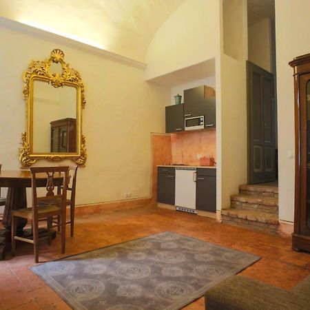 Two Rooms Apartment In Palazzo Malaspina 皮亚琴察 外观 照片