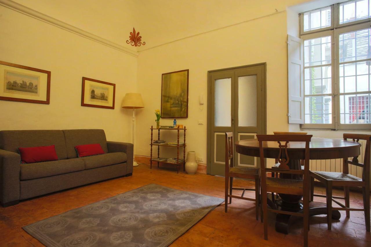 Two Rooms Apartment In Palazzo Malaspina 皮亚琴察 外观 照片